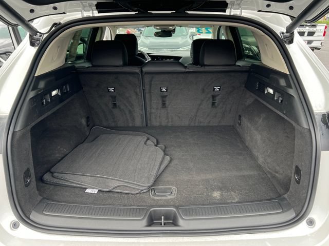 Used 2023 Buick Envision Preferred AWD/4WD image 25