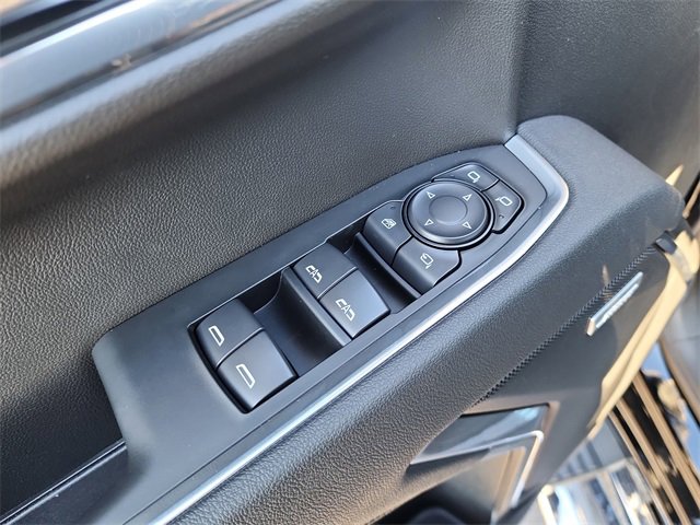 New 2026 GMC Sierra 1500 SLT image 16