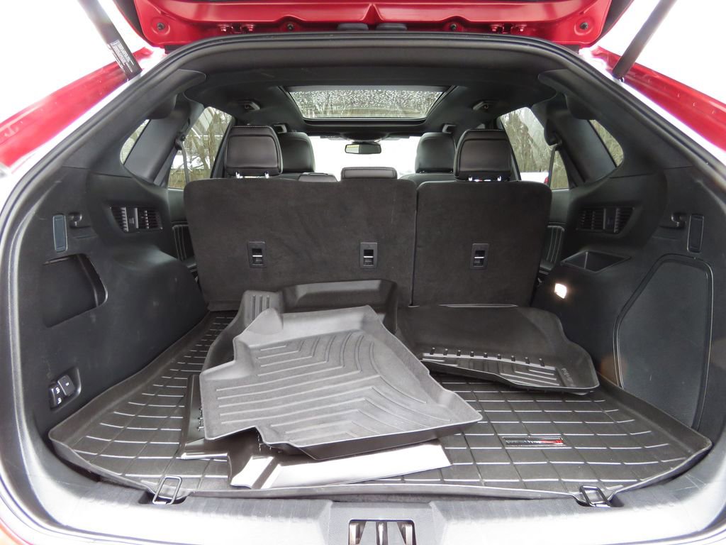 Used 2021 Ford Edge ST w/ Equipment Group 401A image 17