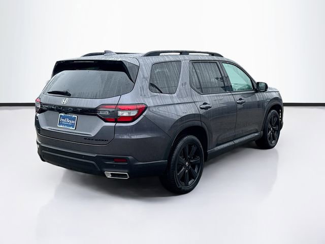 Certified 2025 Honda Pilot Black Edition image 7