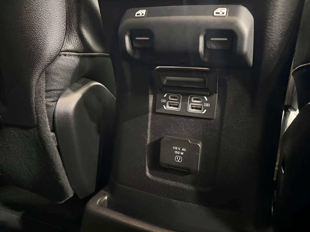 Used 2021 Jeep Wrangler Unlimited Rubicon w/ Uconnect 4C Nav & Sound Group AWD/4WD image 14