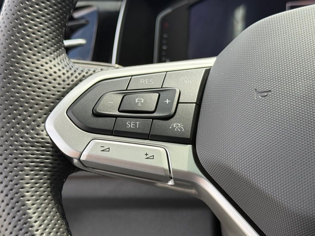 New 2026 Volkswagen Jetta GLI Autobahn FWD image 17