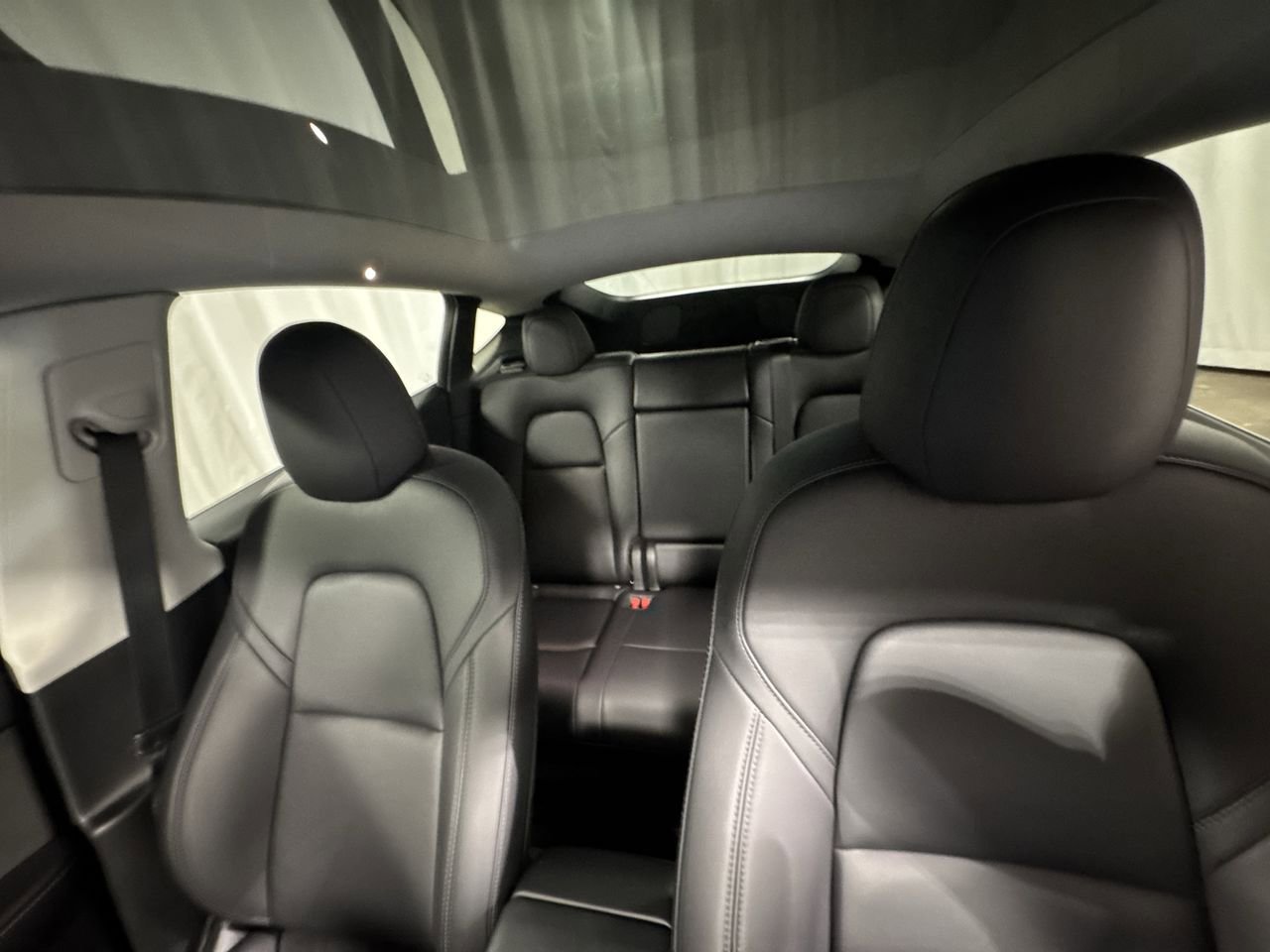 Used 2022 Tesla Model Y Performance image 29