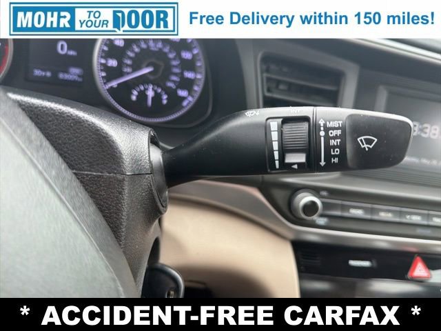 Used 2020 Hyundai Elantra SE image 17