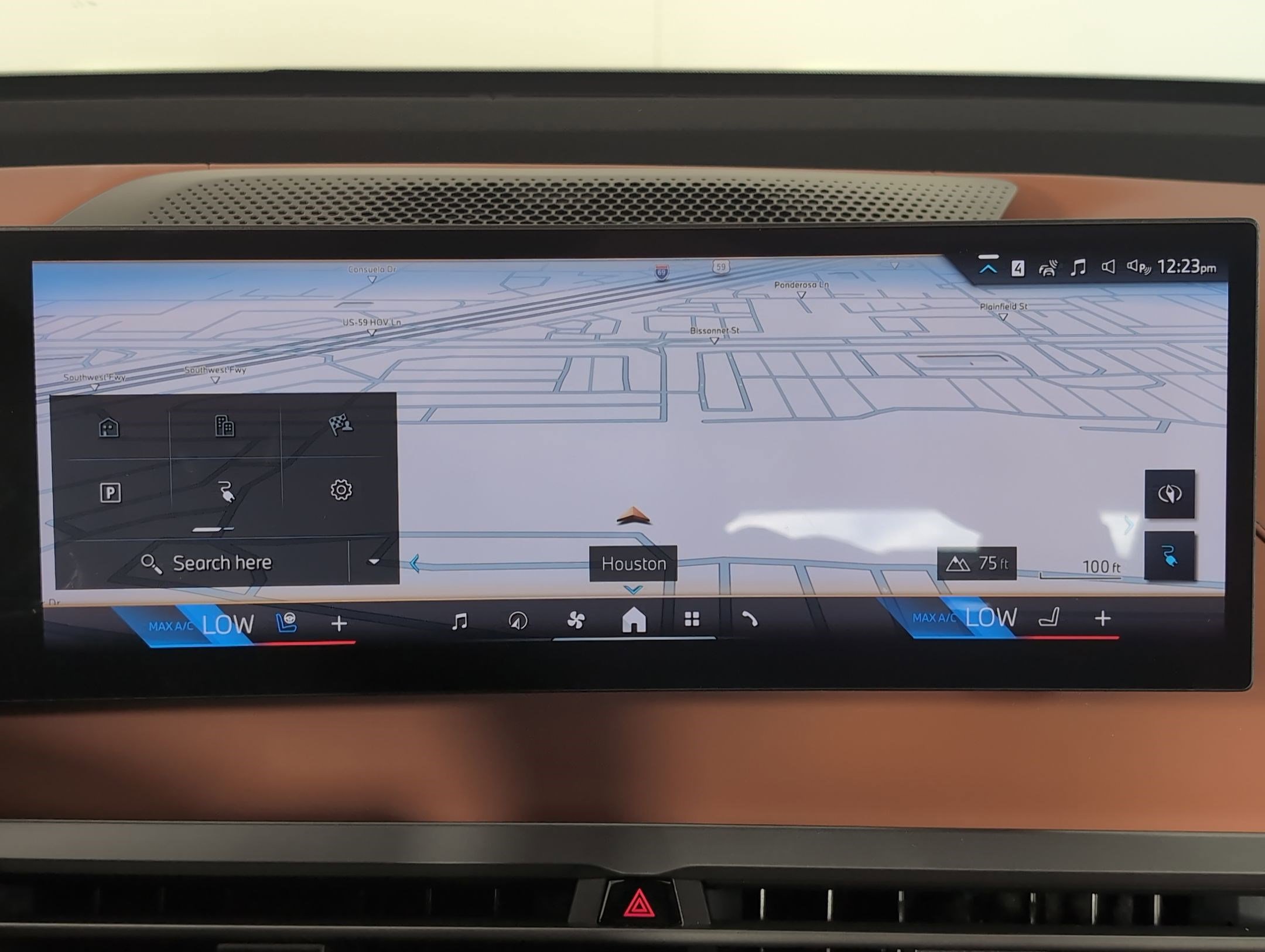 Used 2026 BMW iX xDrive45 w/ M Sport Package image 26