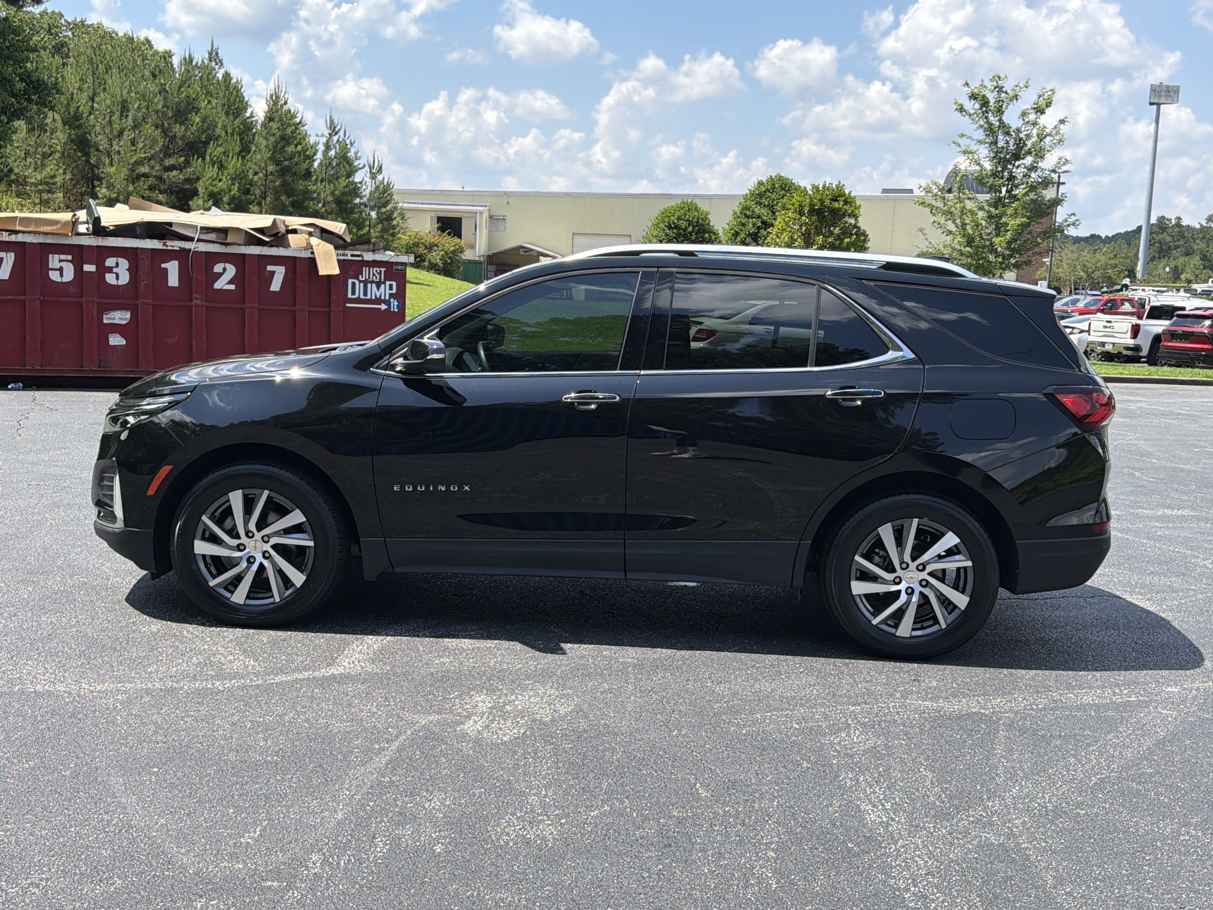 Used 2022 Chevrolet Equinox Premier FWD image 8