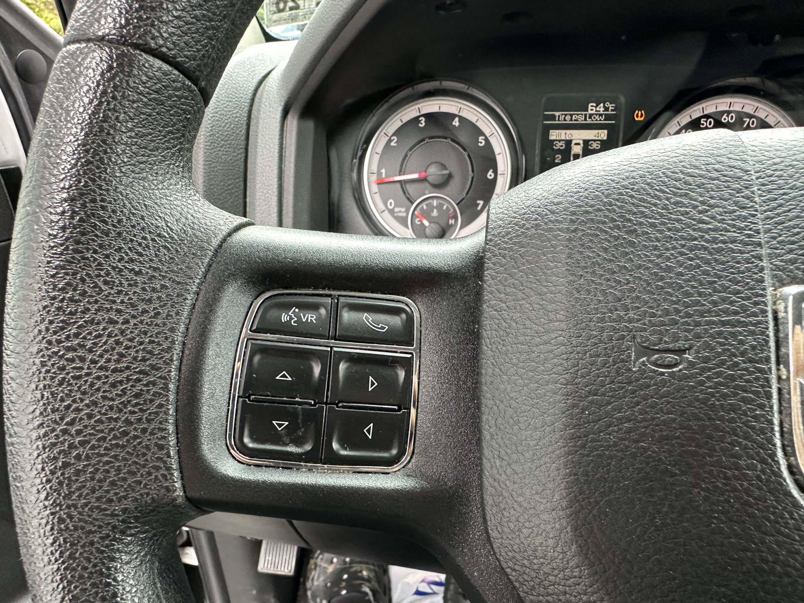 Used 2019 RAM 1500 Express AWD/4WD image 28