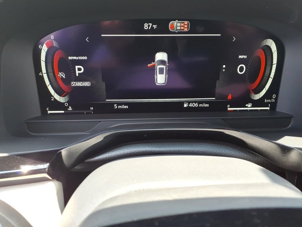 New 2026 Nissan Pathfinder SL w/ SL Premium Package FWD image 17