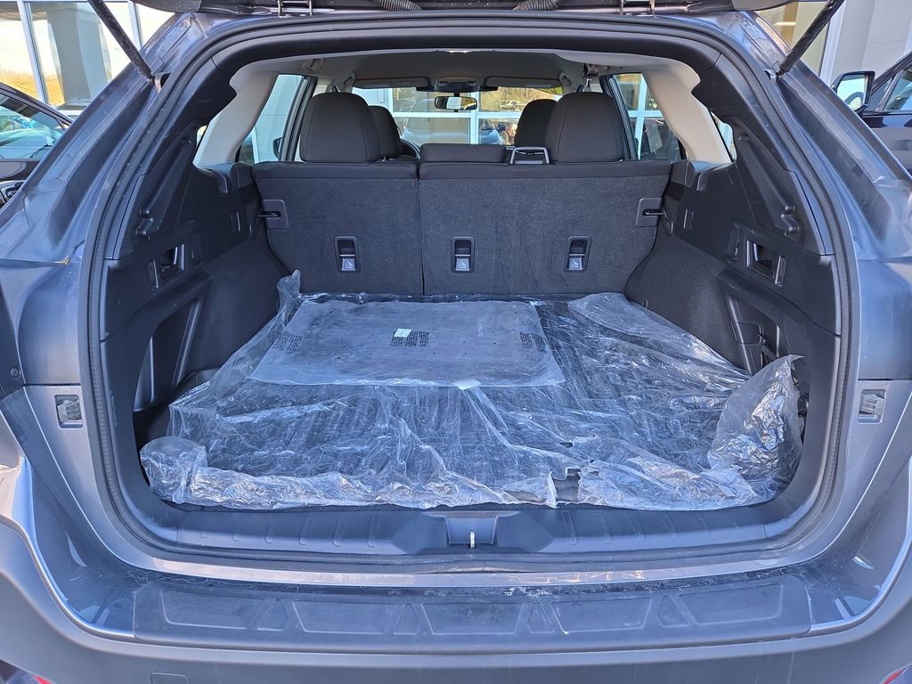 Used 2025 Subaru Outback image 27