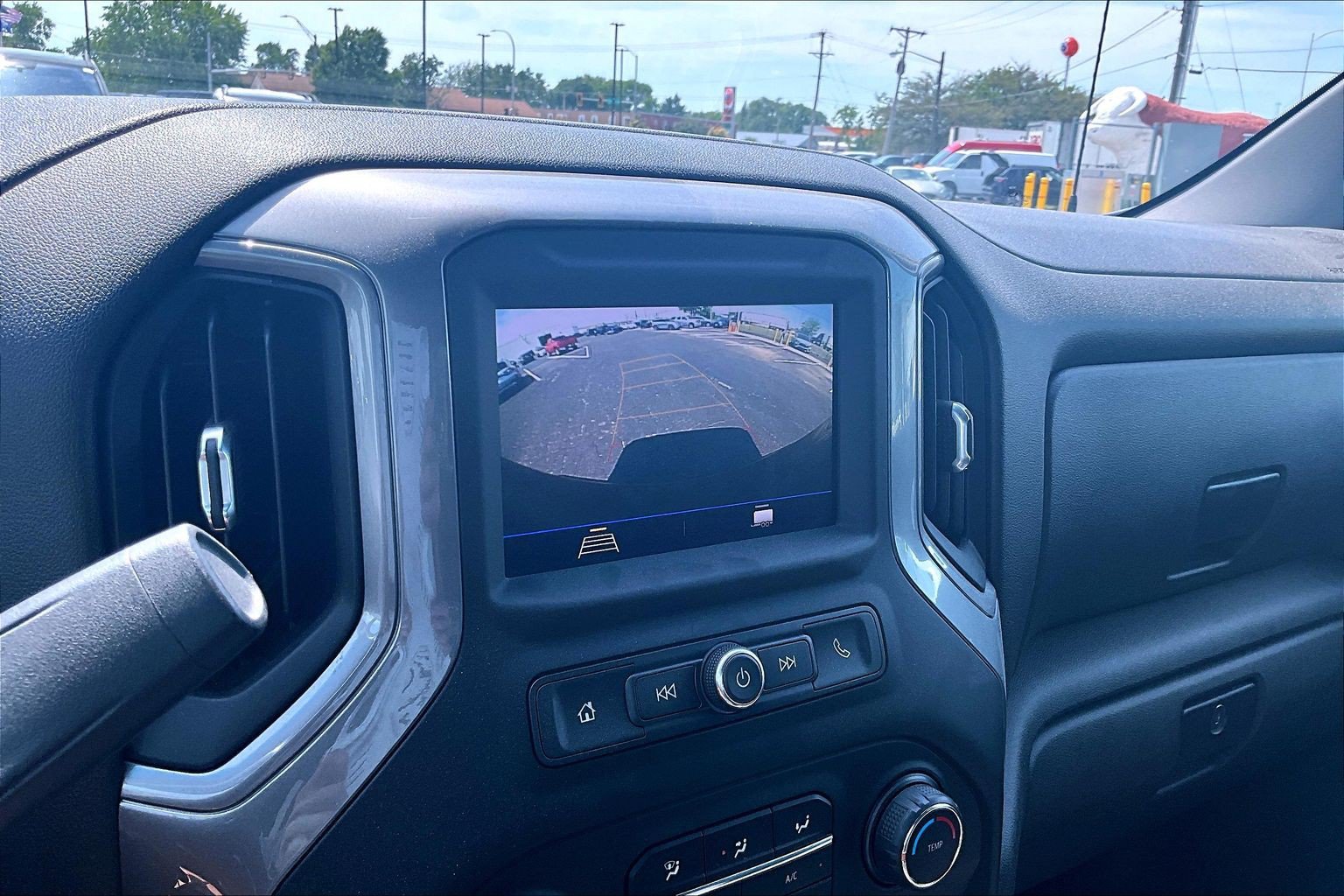 Used 2020 Chevrolet Silverado 1500 Custom Trail Boss w/ Custom Convenience Package AWD/4WD image 29
