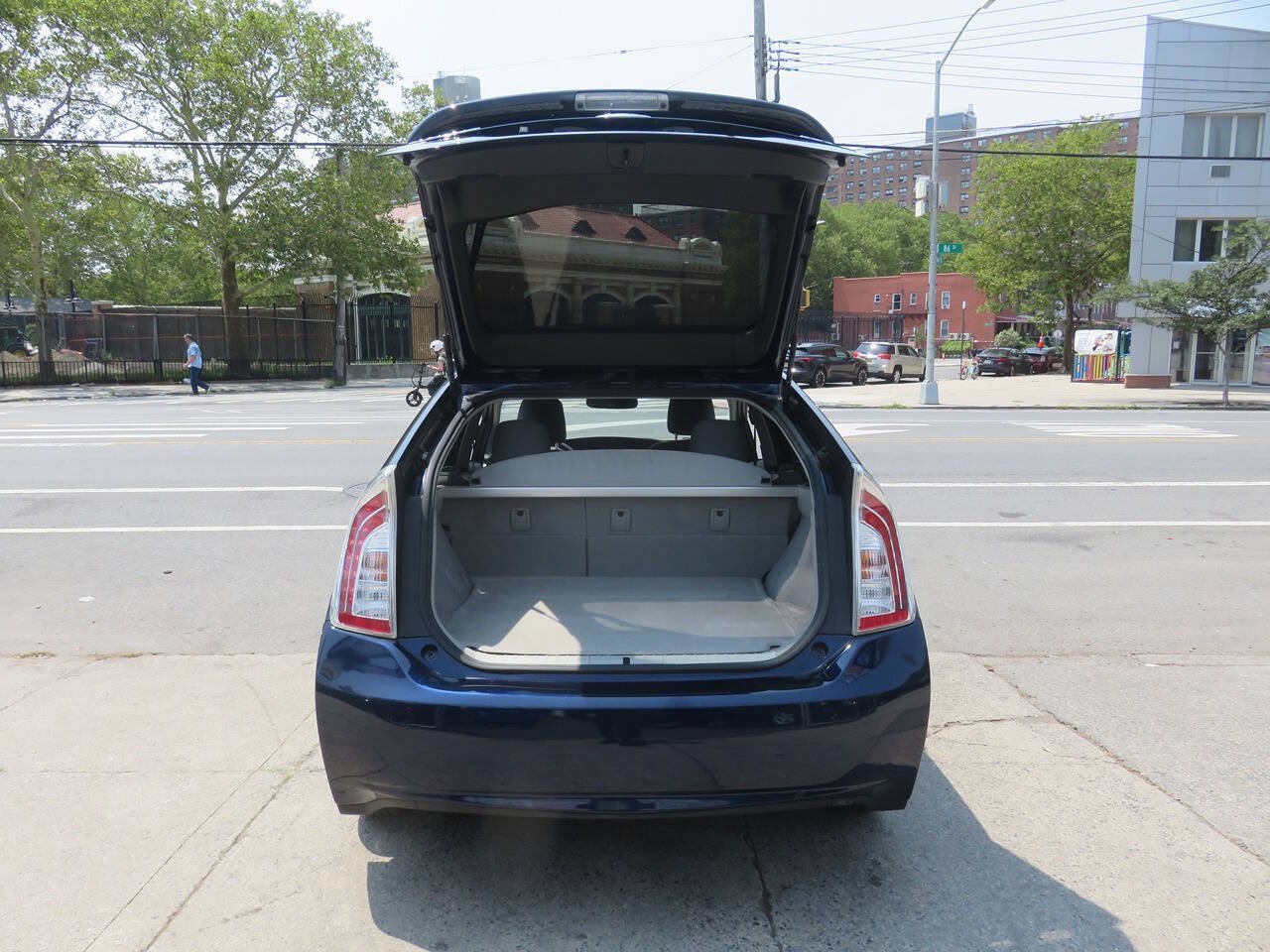 Used 2013 Toyota Prius Three FWD image 22