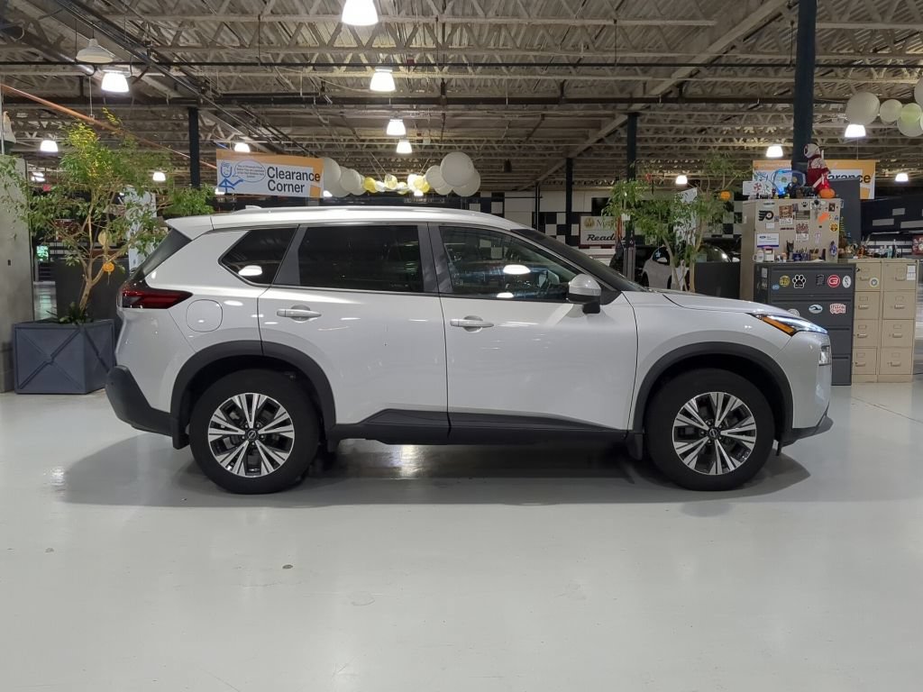 Used 2023 Nissan Rogue SV w/ SV Premium B Package AWD/4WD image 7