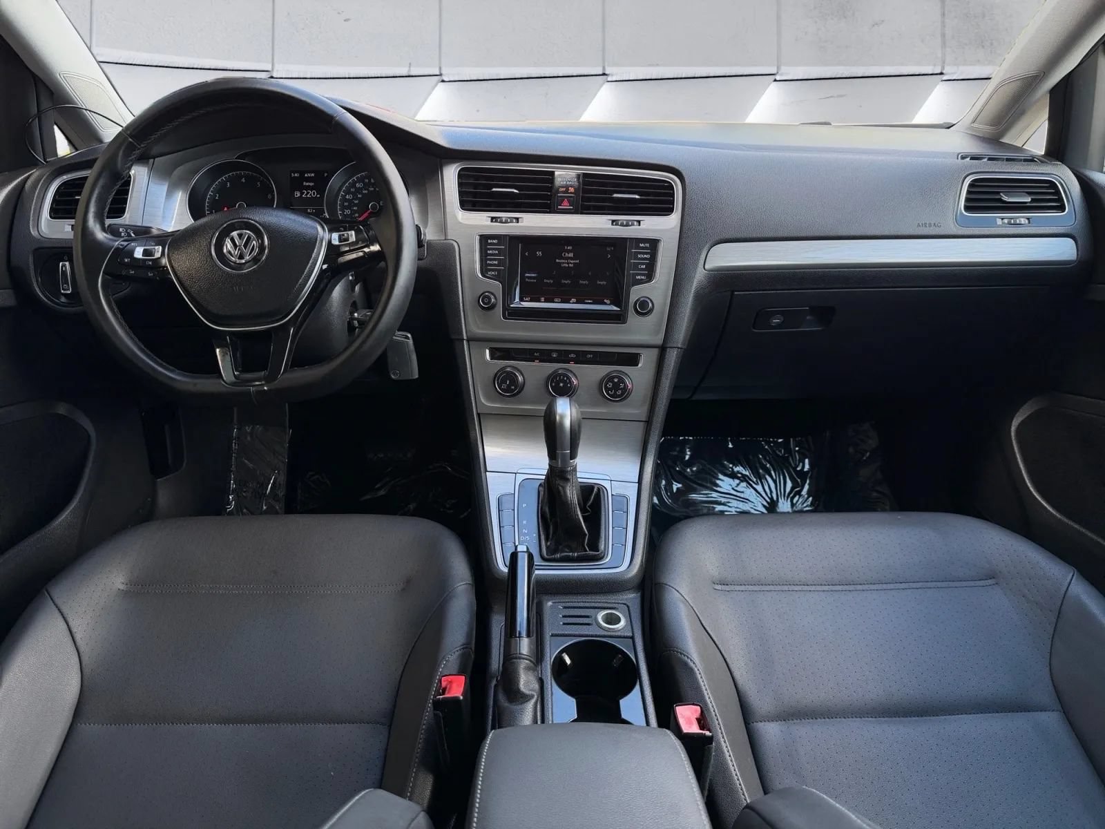 Used 2015 Volkswagen Golf SEL FWD image 12
