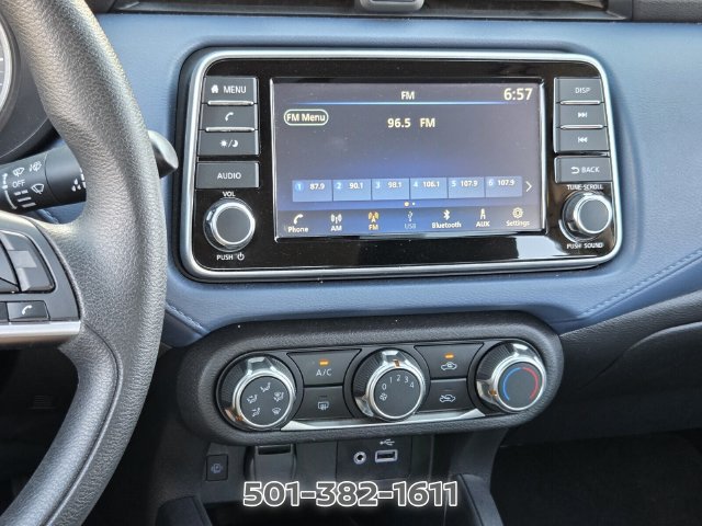 Used 2025 Nissan Versa SV FWD image 21