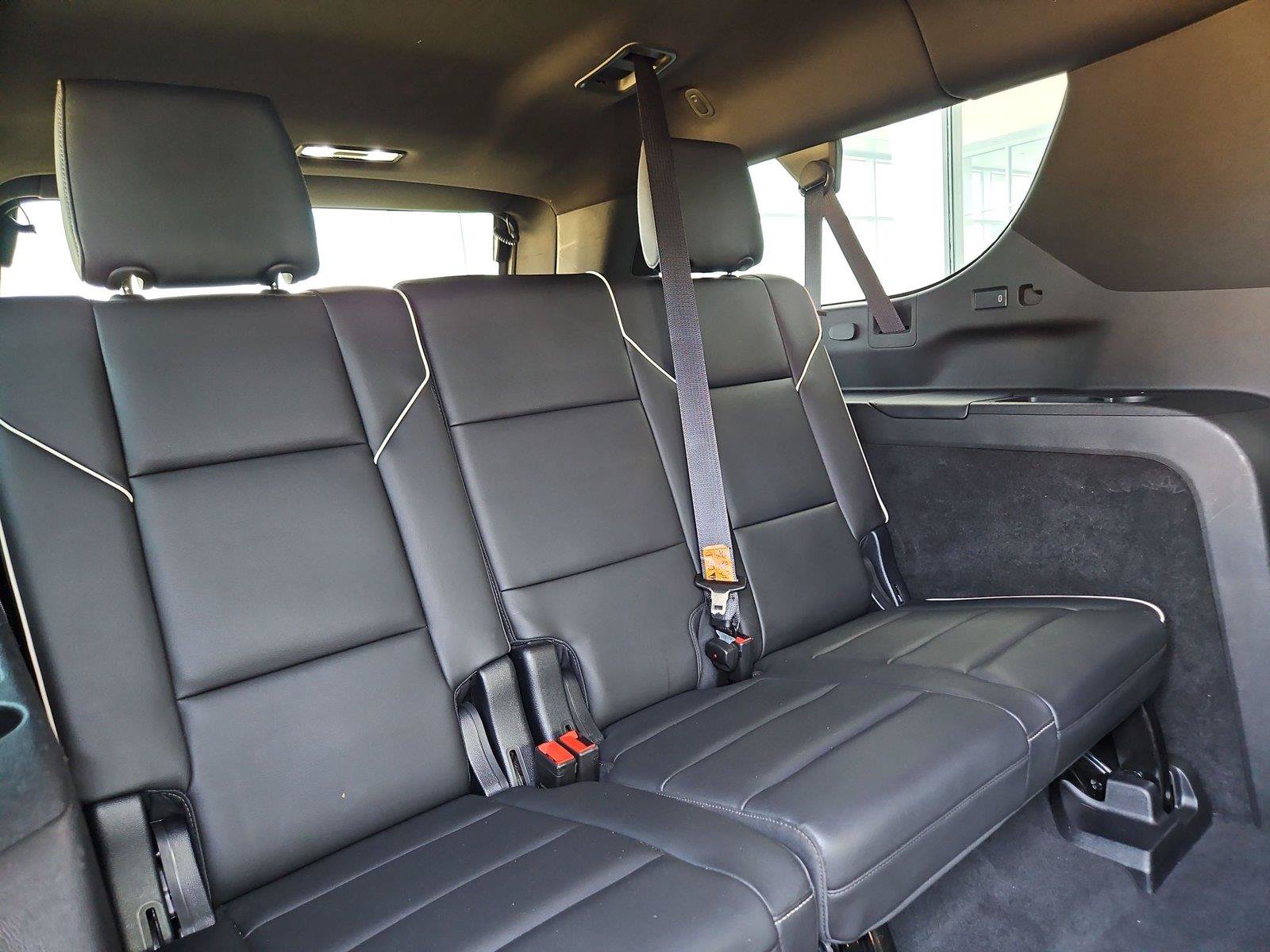 Used 2021 Cadillac Escalade ESV Sport w/ Driver Assist Tech Package AWD/4WD image 31
