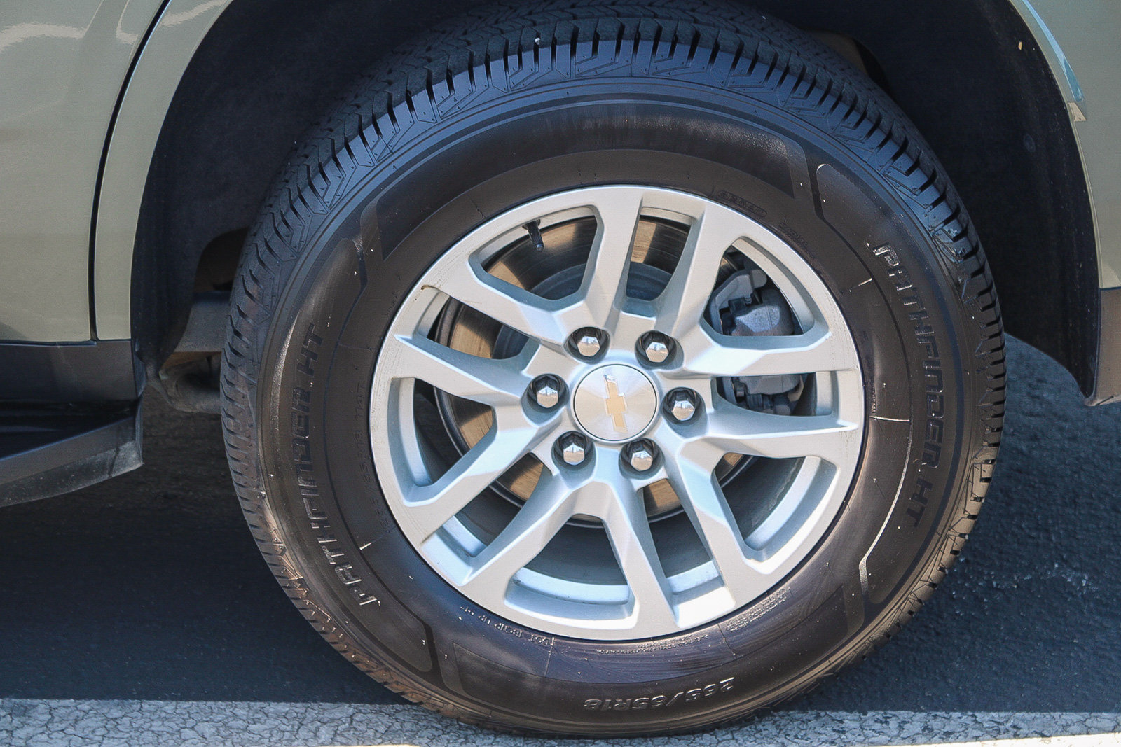 Used 2024 Chevrolet Tahoe LT AWD/4WD image 12