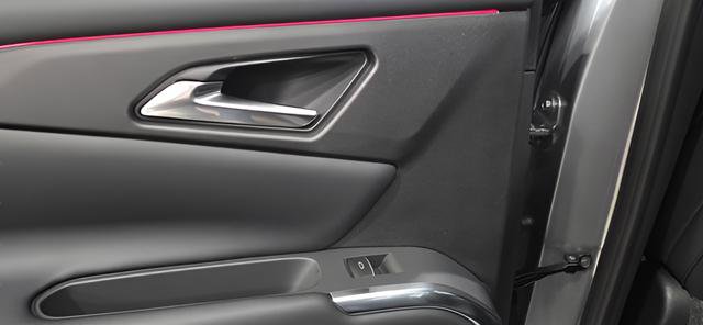 New 2026 Chevrolet Traverse High Country image 26