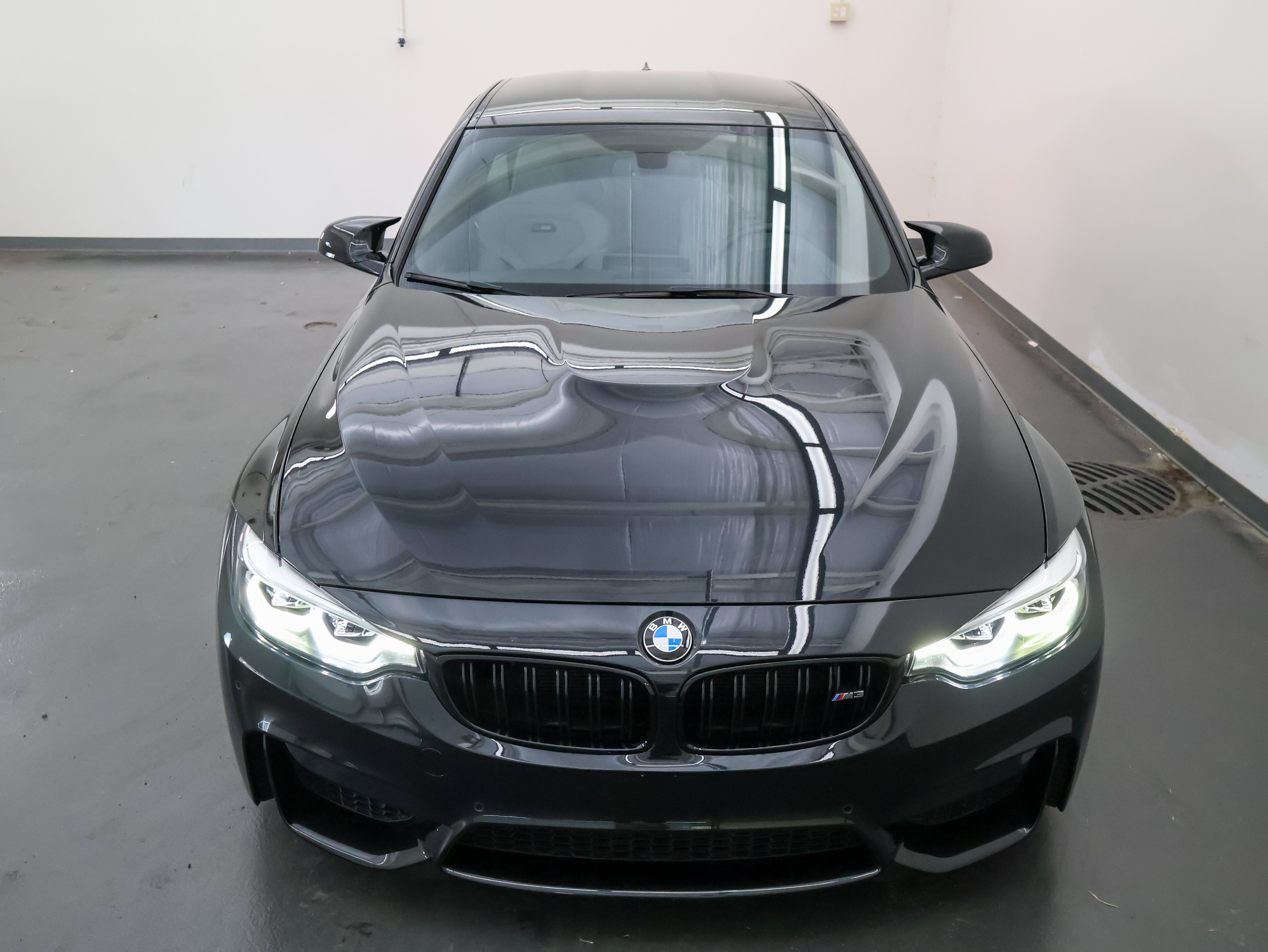 Used 2018 BMW M3 w/ Competition Package RWD image 9