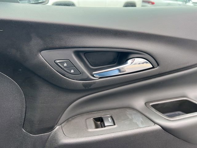 Used 2020 Chevrolet Equinox LT image 33