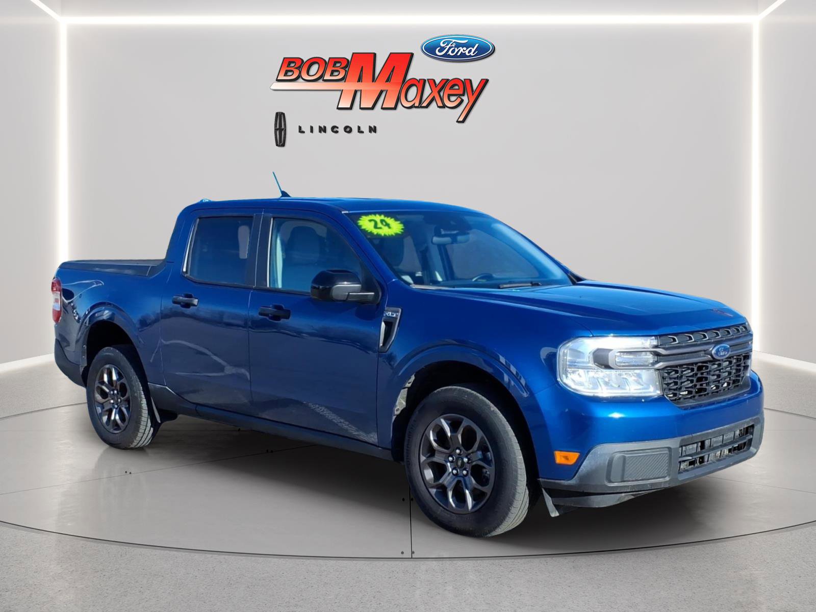 Used 2024 Ford Maverick XLT w/ XLT Luxury Package image 3