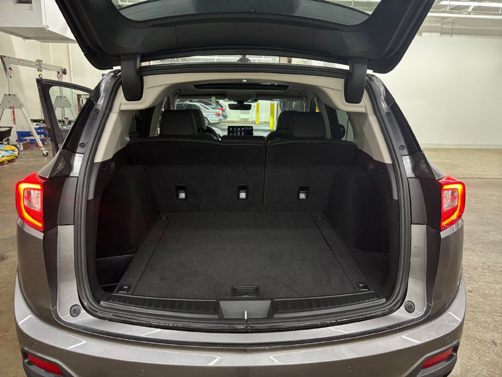 Certified 2024 Acura RDX w/ Technology Package AWD/4WD image 15
