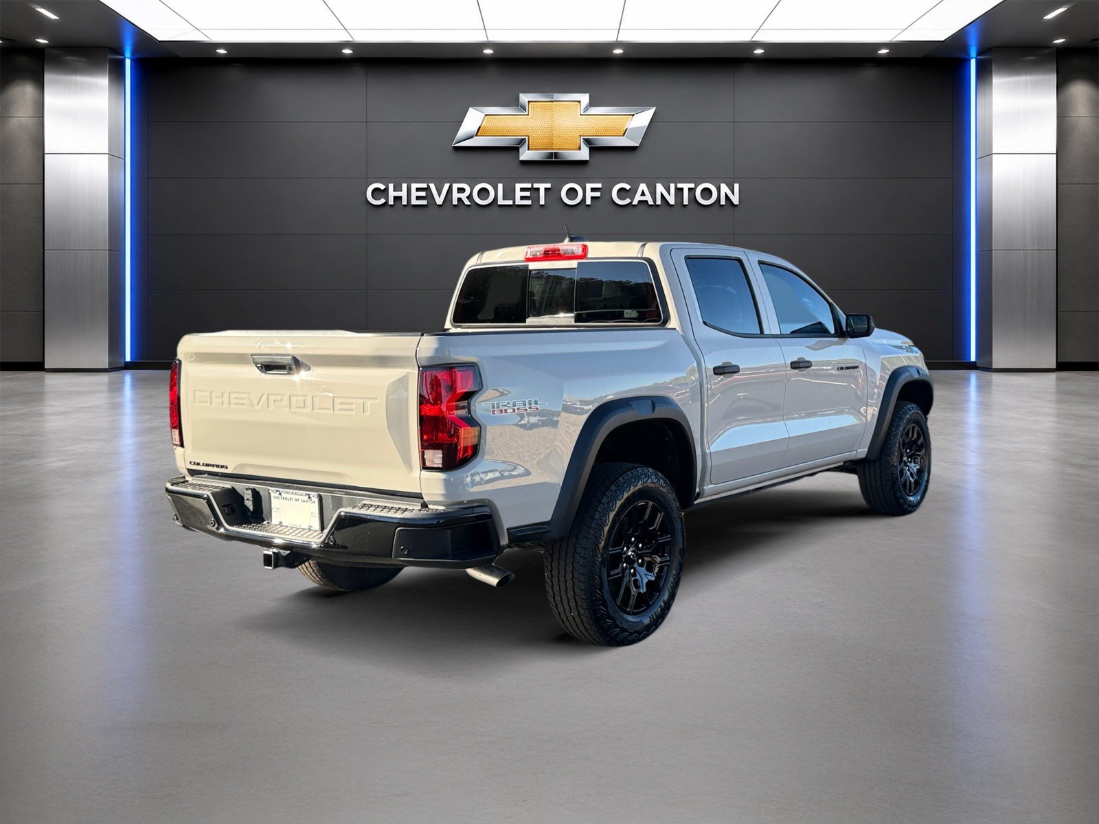 Used 2026 Chevrolet Colorado Trail Boss AWD/4WD image 5