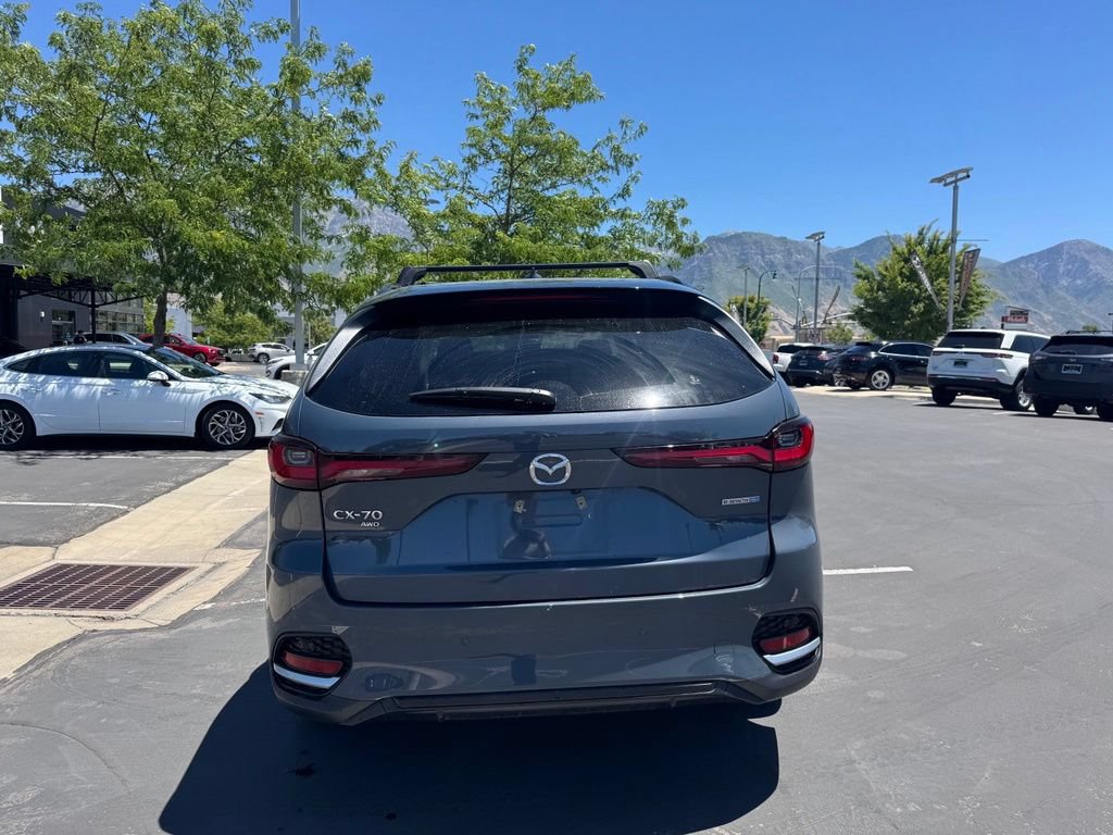 Certified 2025 MAZDA CX-70 Plug-In Hybrid w/ Premium Pkg AWD/4WD image 6