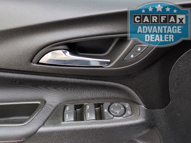 Used 2022 Chevrolet Equinox RS w/ RS Leather Package FWD image 17