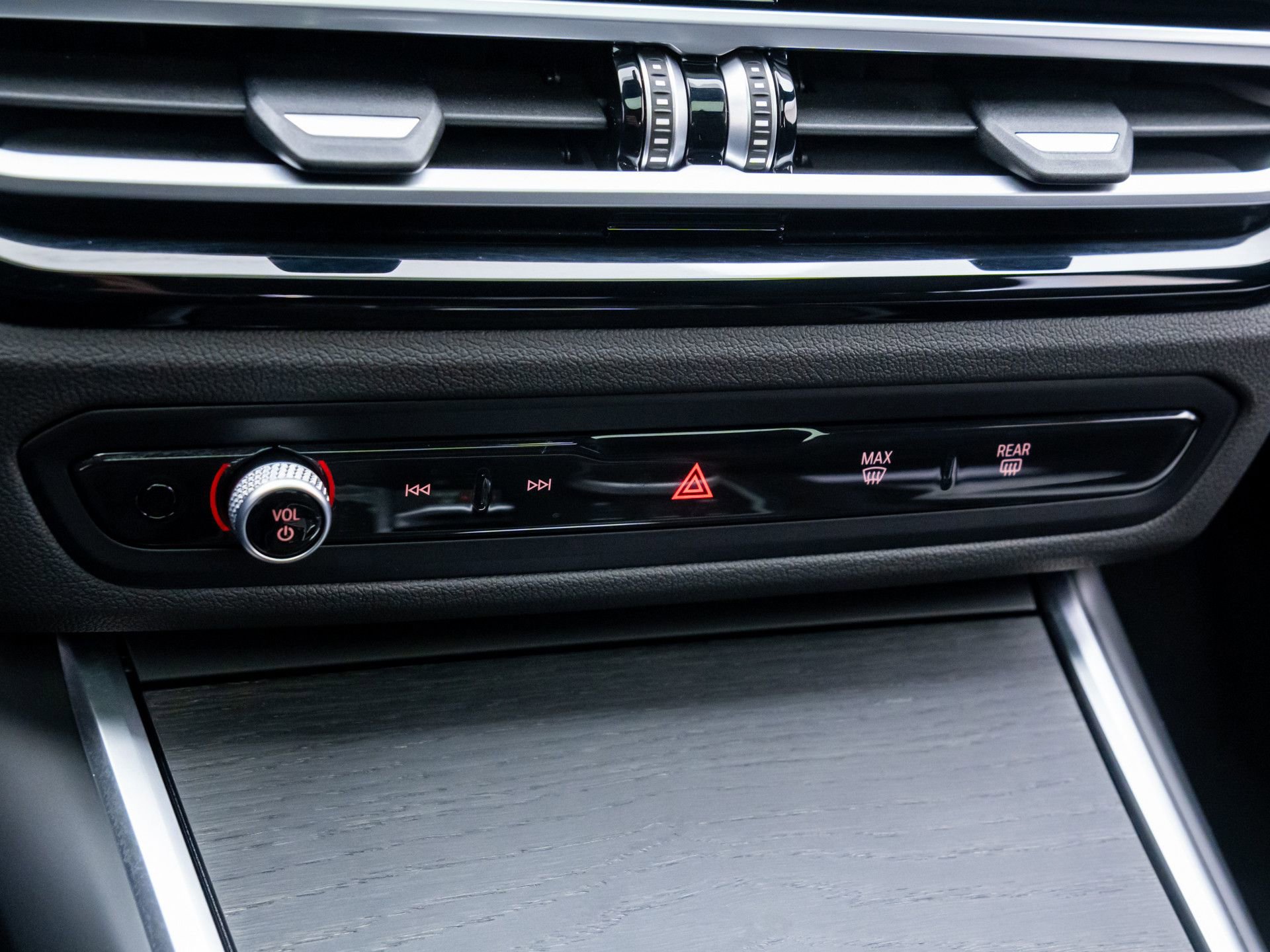 Certified 2024 BMW M340i xDrive w/ Premium Package image 30