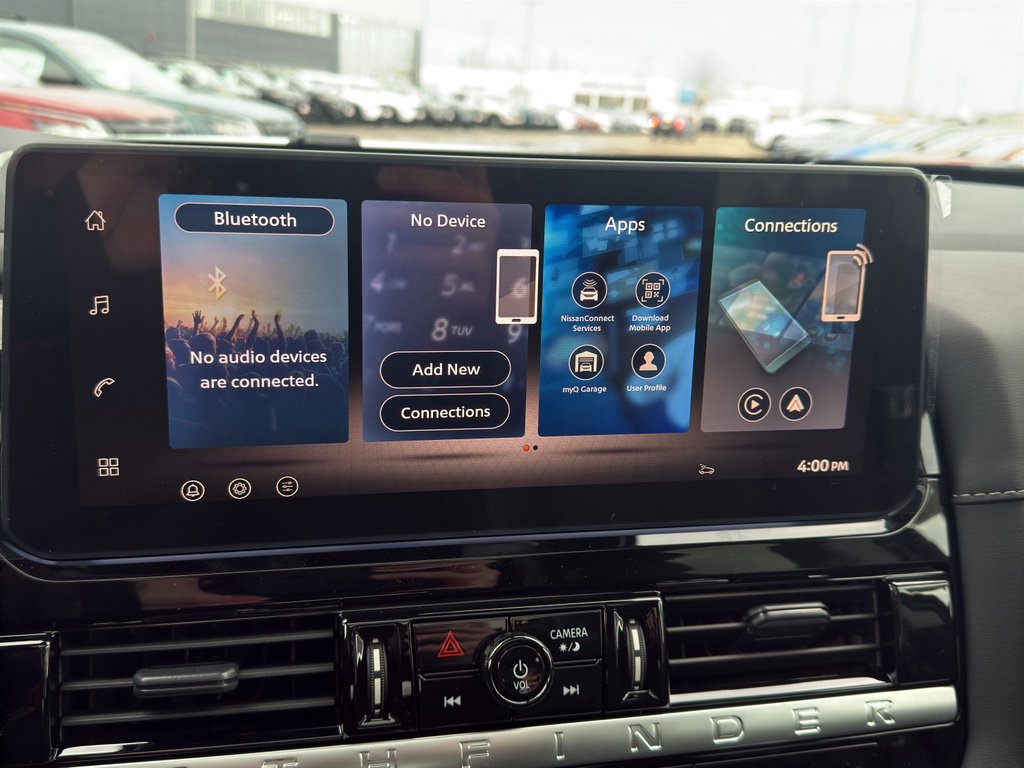 New 2026 Nissan Pathfinder SL image 18