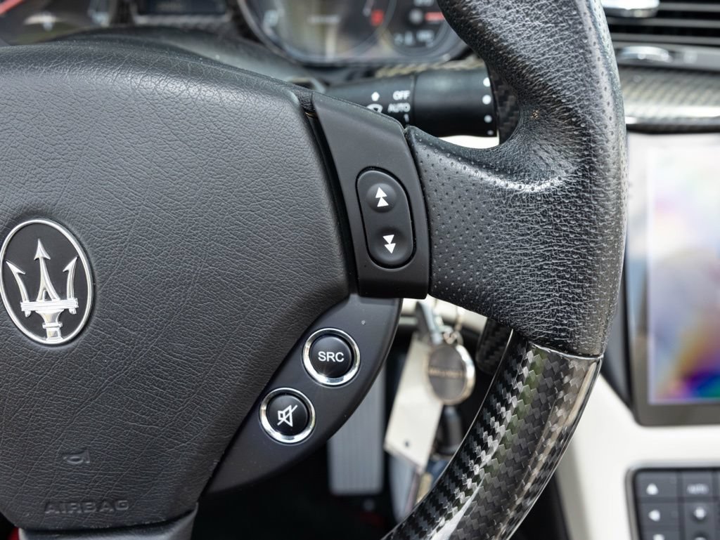 Used 2017 Maserati GranTurismo Convertible RWD image 32