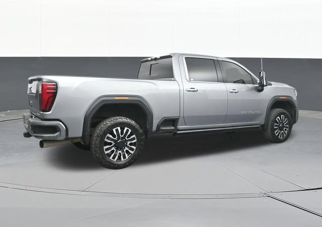 Used 2024 GMC Sierra 2500 Denali Ultimate AWD/4WD image 15