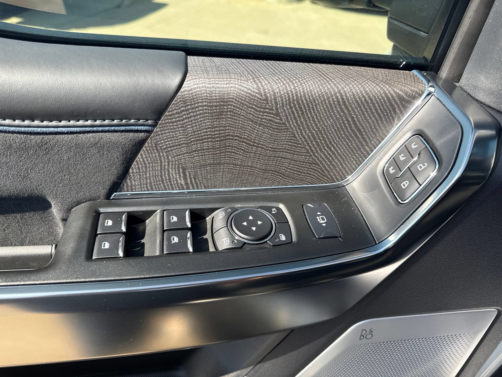 New 2025 Ford F450 Platinum AWD/4WD image 16
