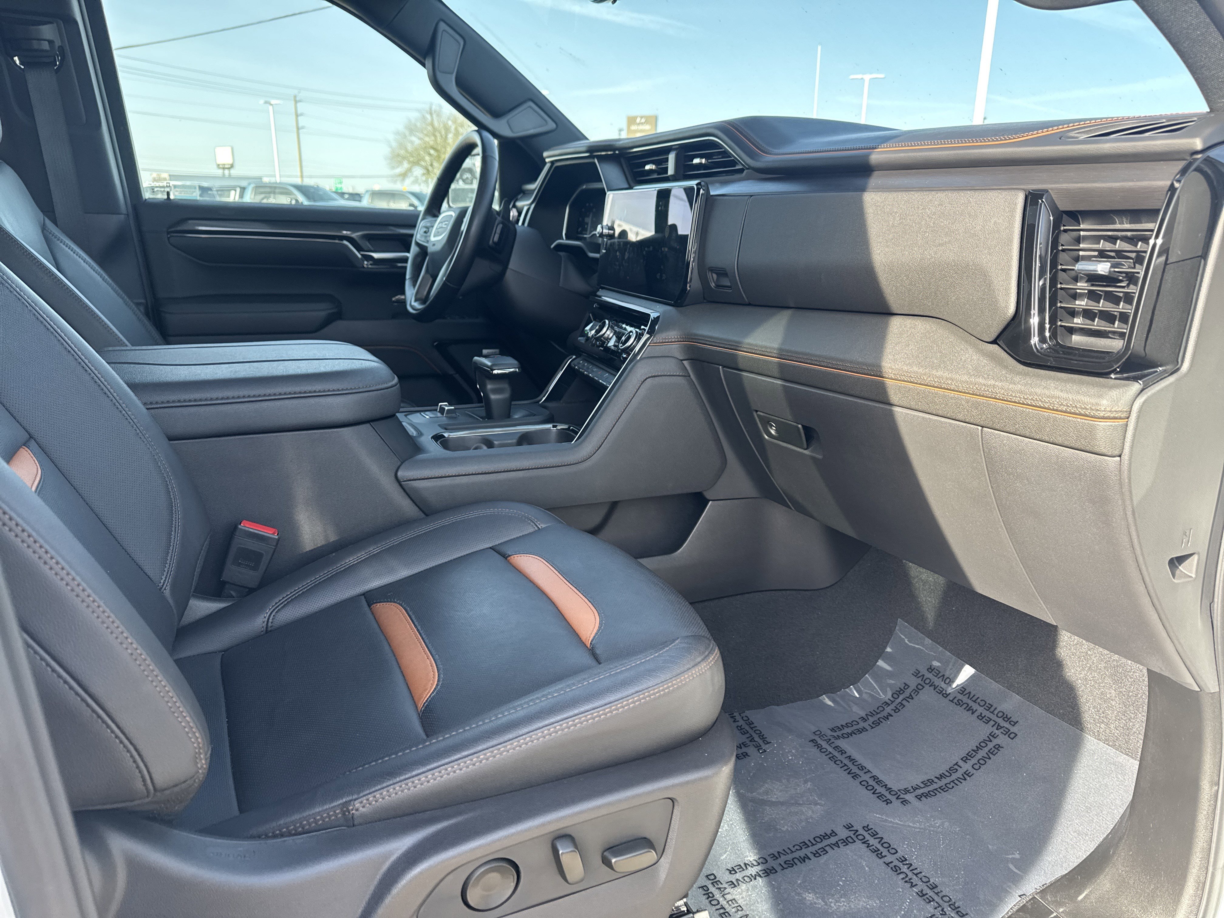 Used 2024 GMC Sierra 1500 AT4 w/ Technology Package image 15