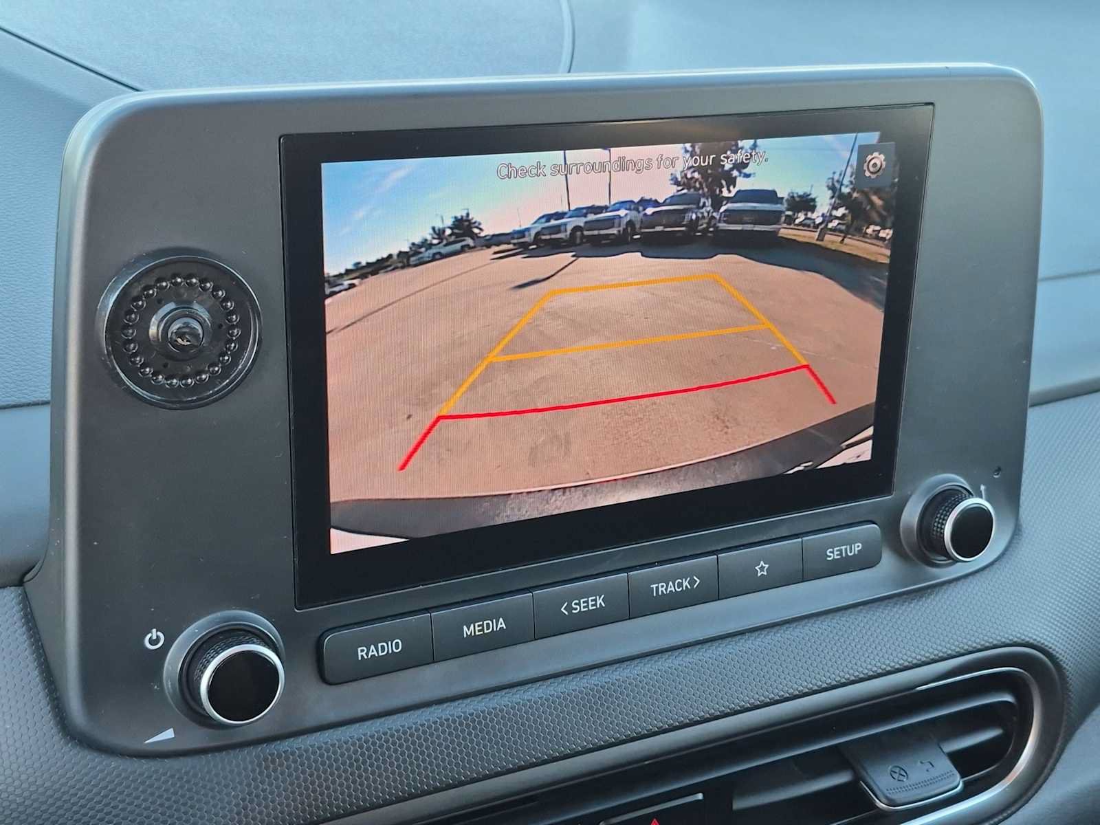 Used 2023 Hyundai Kona SEL AWD/4WD image 36
