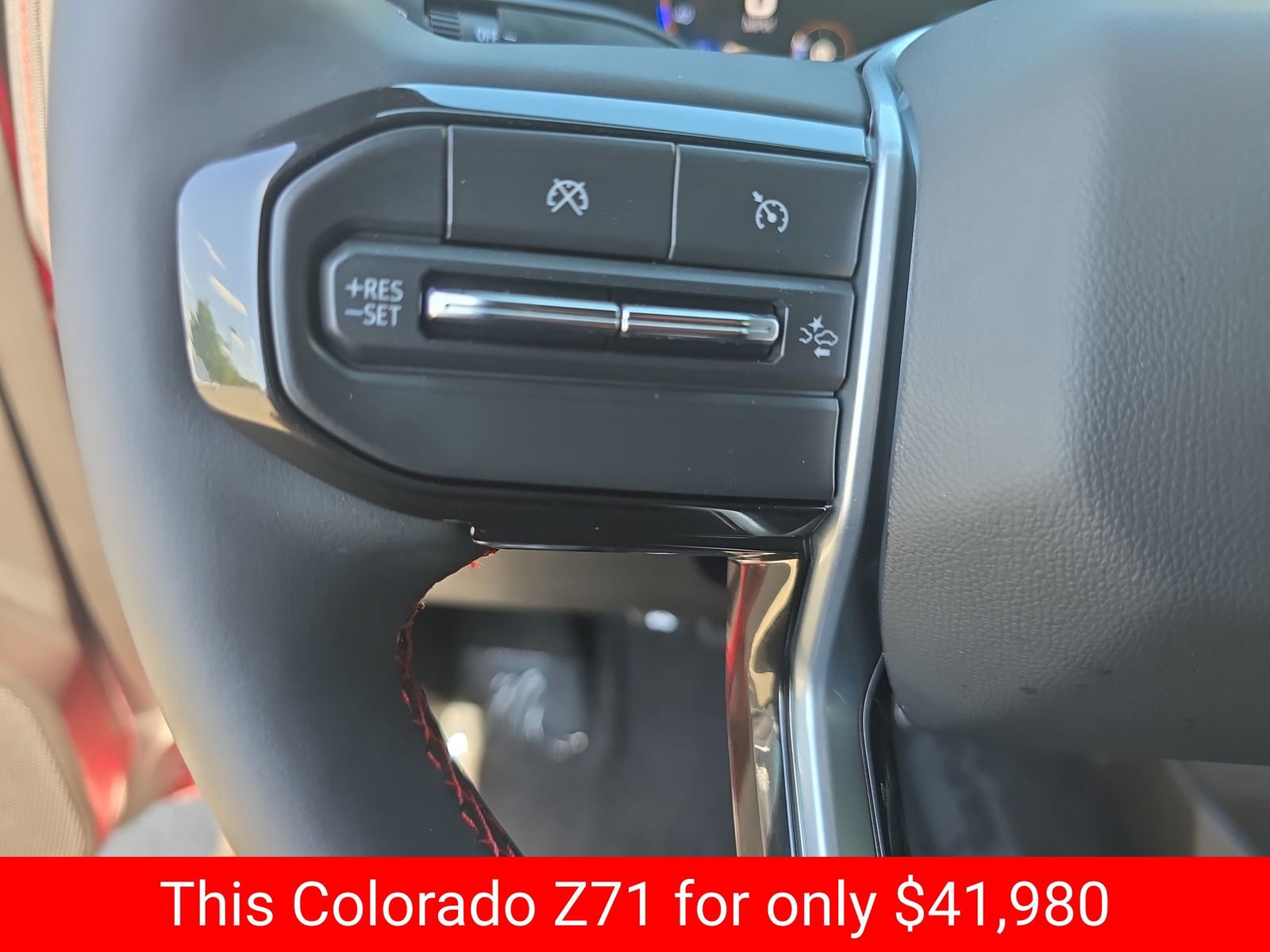Used 2025 Chevrolet Colorado Z71 w/ Z71 Convenience Package 2 image 22