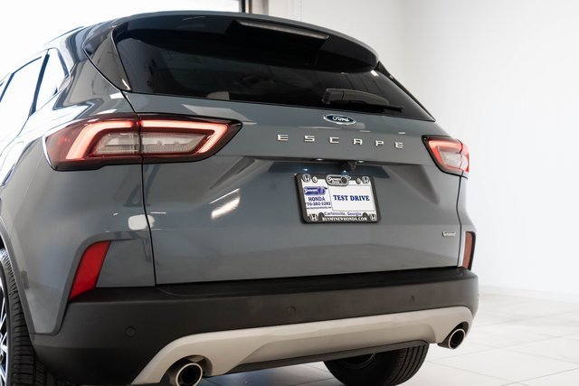 Used 2023 Ford Escape SE image 10