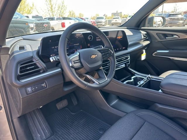 New 2026 Chevrolet Traverse LT FWD image 13
