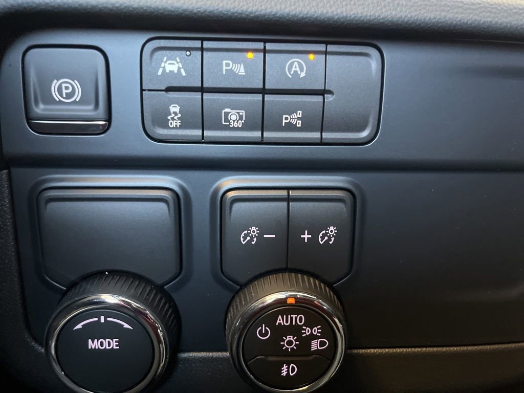 New 2025 Chevrolet Tahoe Premier image 12