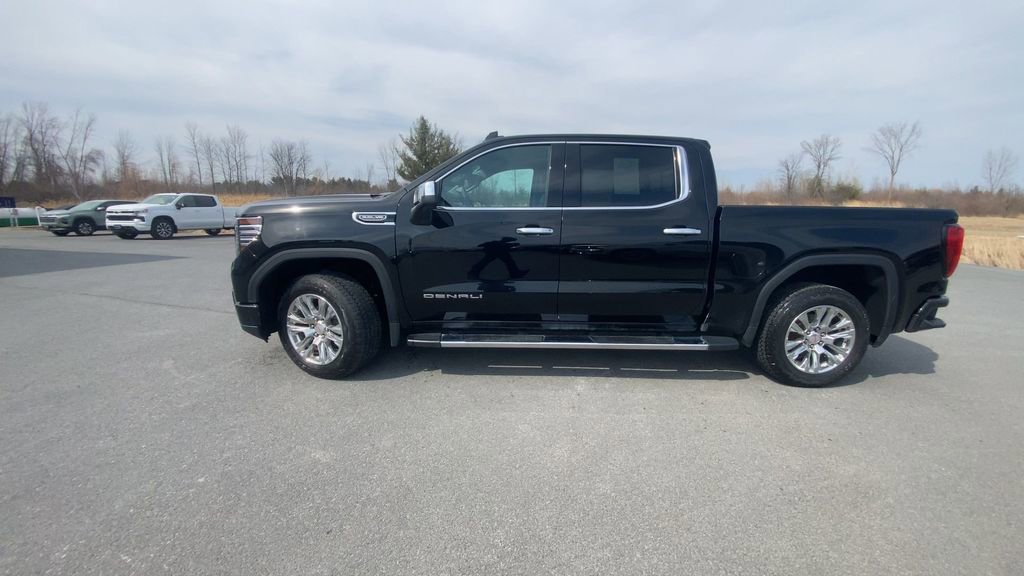 Used 2022 GMC Sierra 1500 Denali image 5