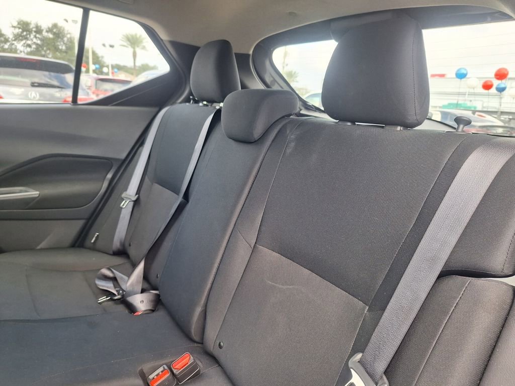 Used 2024 Nissan Kicks S image 23