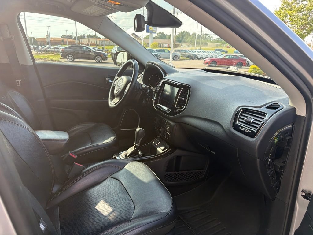 Used 2019 Jeep Compass Limited FWD image 25