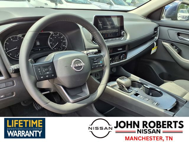 New 2026 Nissan Rogue SV image 4