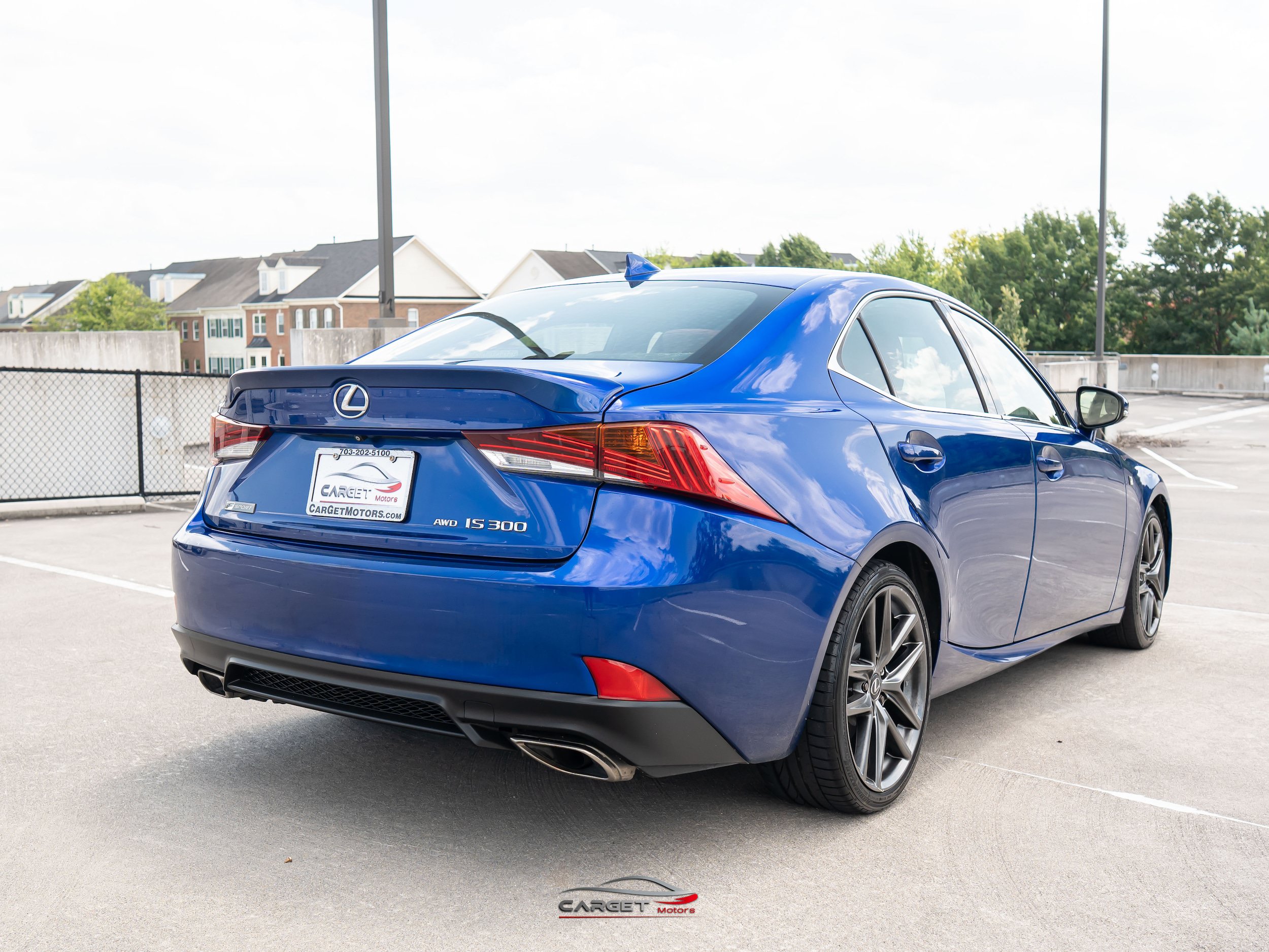Used 2019 Lexus IS 300 F Sport w/ F Sport Package AWD/4WD image 7