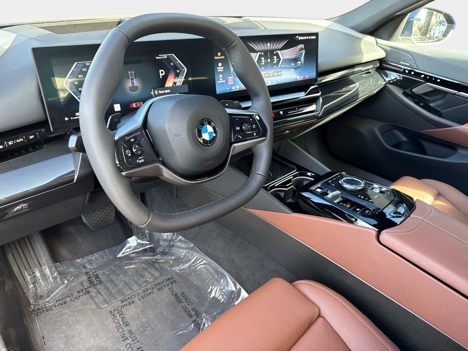 Used 2026 BMW 530i xDrive AWD/4WD image 40