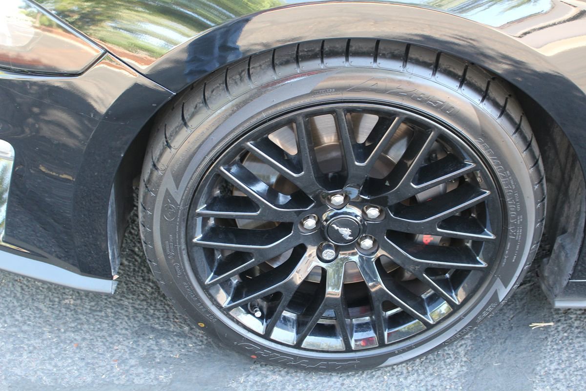 Used 2021 Ford Mustang GT Premium w/ GT Performance Package RWD image 59
