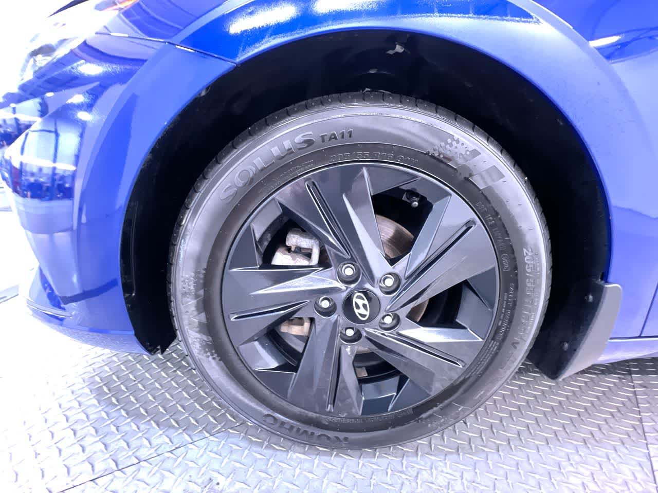 Used 2023 Hyundai Elantra SEL FWD image 10