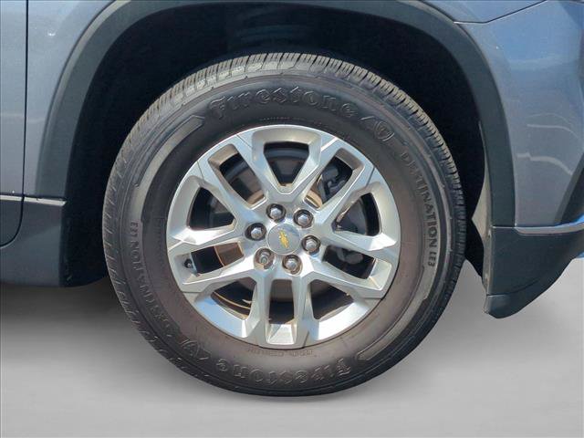 Used 2019 Chevrolet Traverse LT FWD image 24