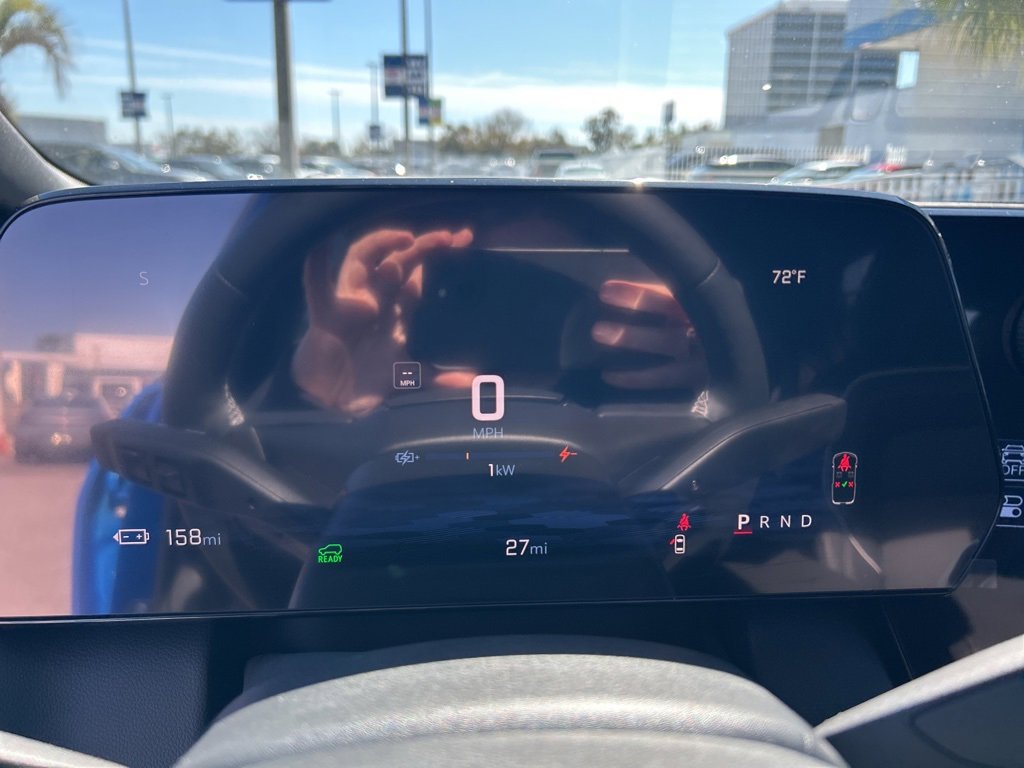 Used 2025 Chevrolet Equinox EV LT w/ Convenience Package II image 21