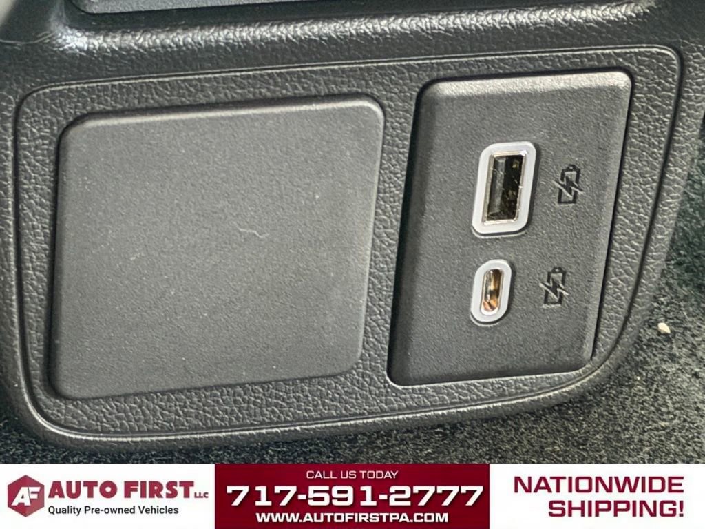 Used 2022 Buick Encore GX Select w/ Sport Touring Package AWD/4WD image 21